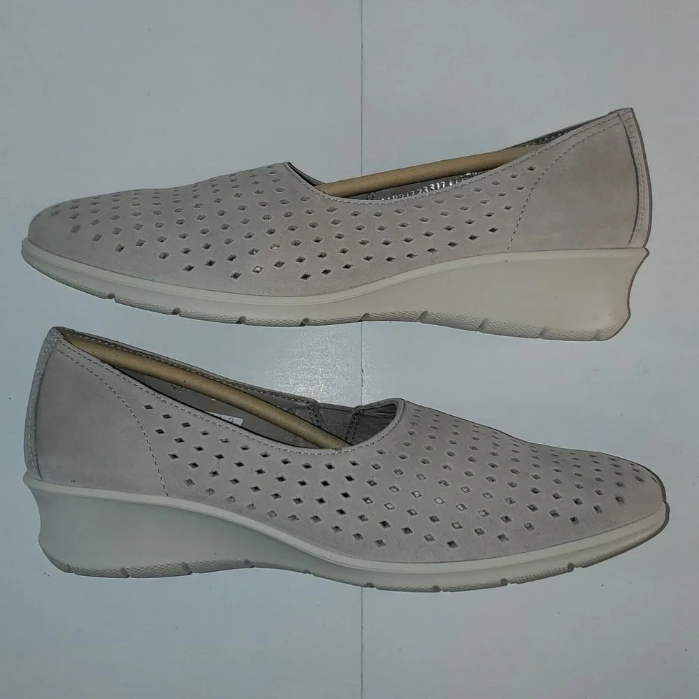 Ecco Women's Felicia Summer Slip on Leather Shoe in Gravel EU 41 NWT - Picture 9 of 10